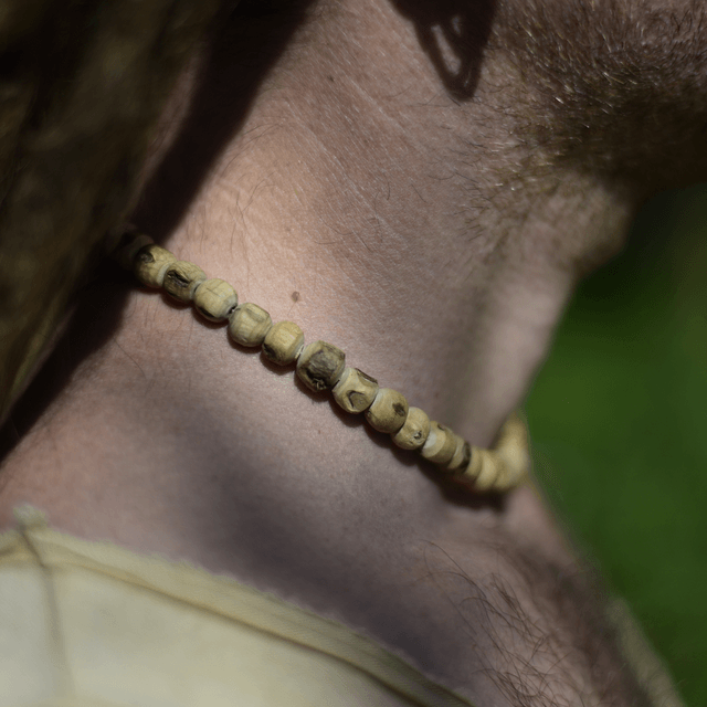 collier tulsi ras de cou