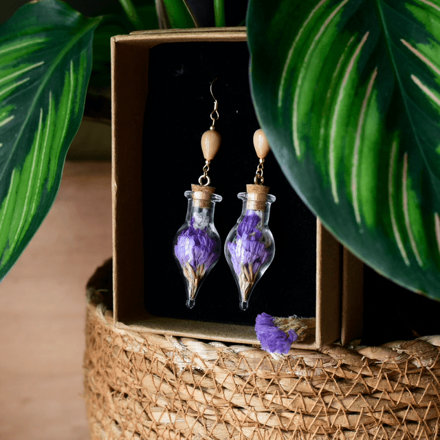 boucles d’oreilles fioles statice mauve