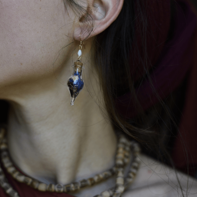 boucles d’oreilles fioles camomille, bleuet & cacao