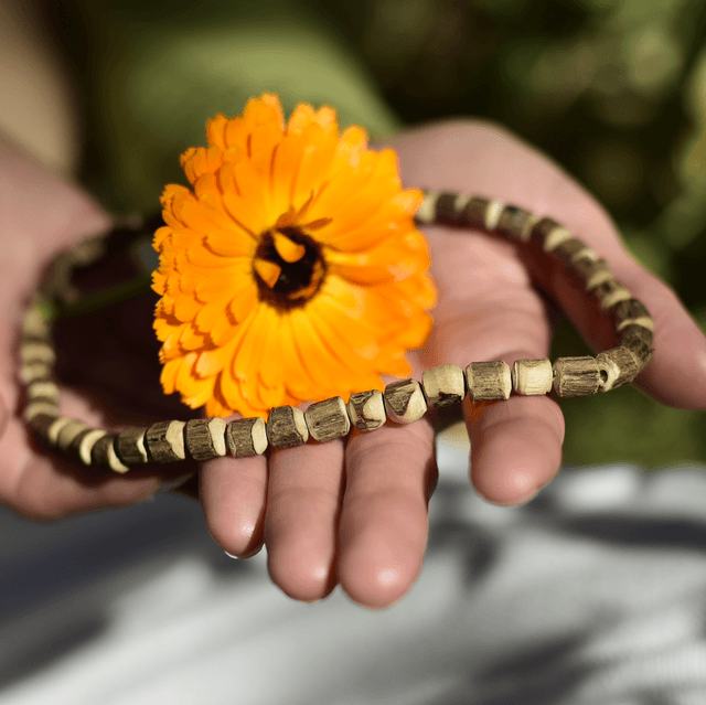 collier tulsi 